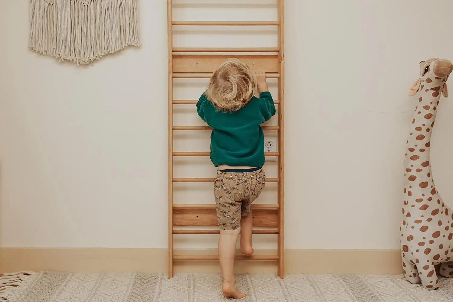 Indoor Montessori Swedish Stall Bars Climbing